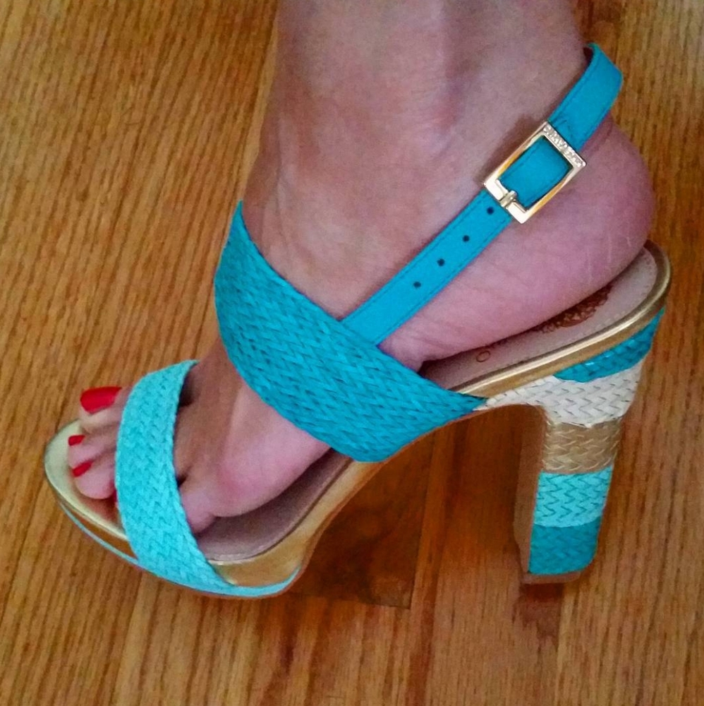 NEW IN BOX Vince Camuto 'Adrien' Leather Sandals